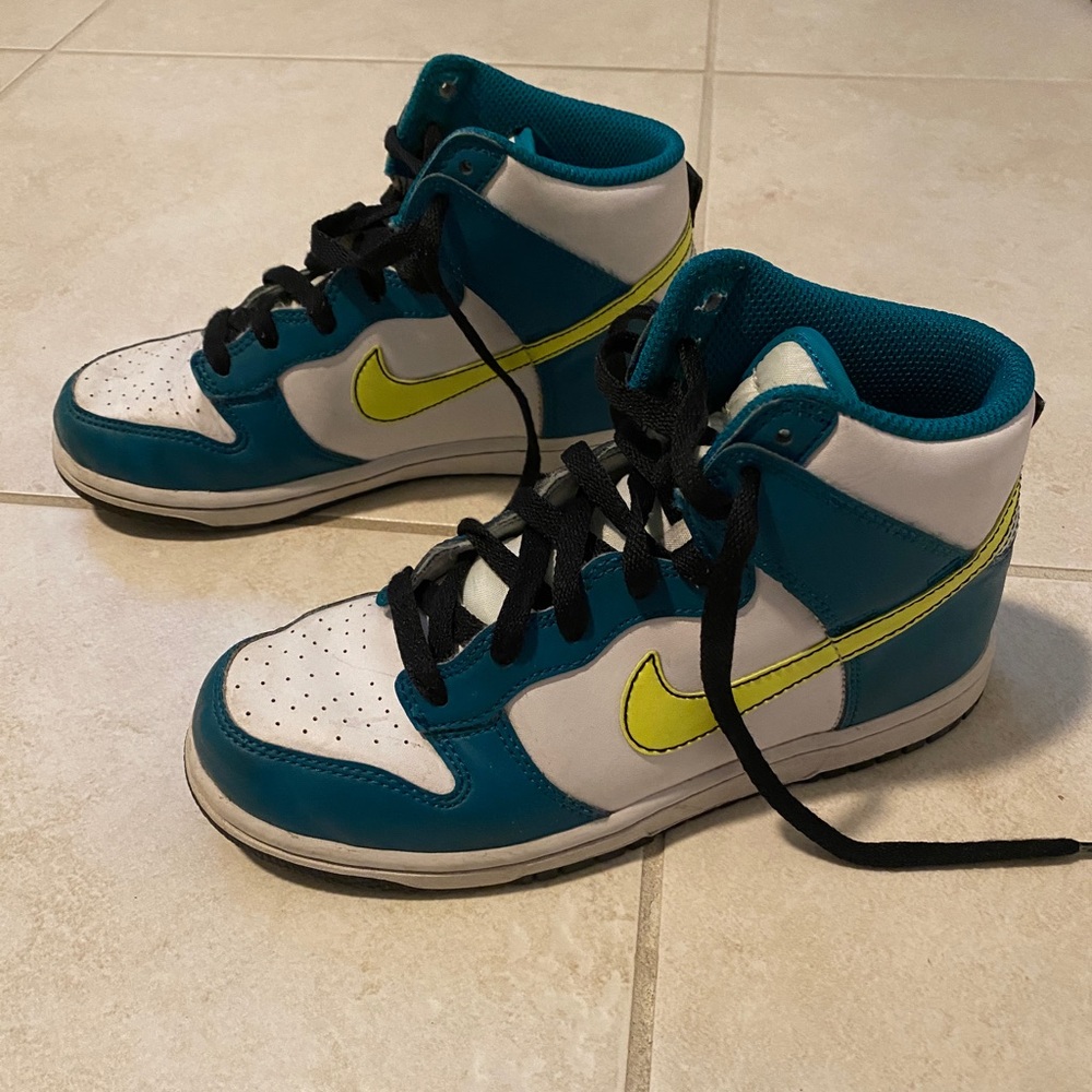 Boy’s Nike Dunk High